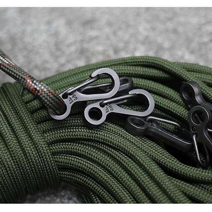 ChengR 1/2/5pcs Aluminum Alloy Multi Tool Outdoor Hook Fishing Acessories Camping Lock Buckle Fishing Small Carabiner Climbing Snap Clip Keychain
