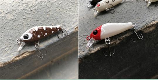 2Pcs 4Cm 1.A8G Minnow Bait For Lure Fishing , Small Mini Super Quality Hard-Professional Lure store-grey and red head-Bargain Bait Box