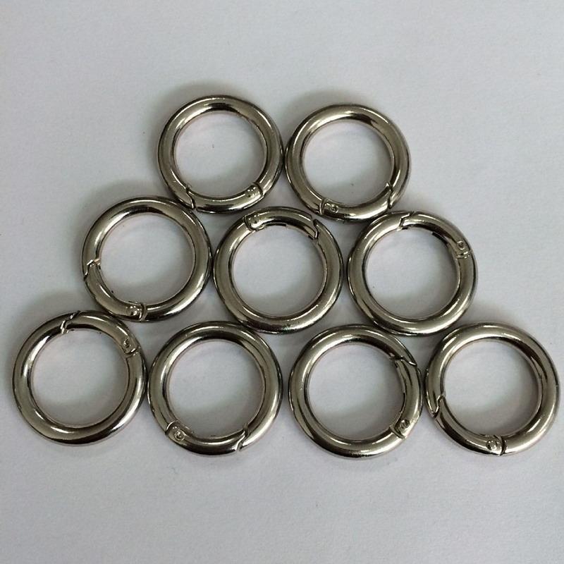 6 Pieces Silver Round Circle Carabiner Camping Spring Snap Clips Hook Keychain-Daily Need Store-Bargain Bait Box